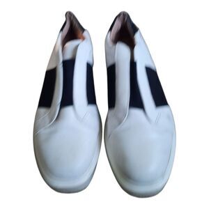 Linea Paolo White and Black Sneakers Slip-On Comfort